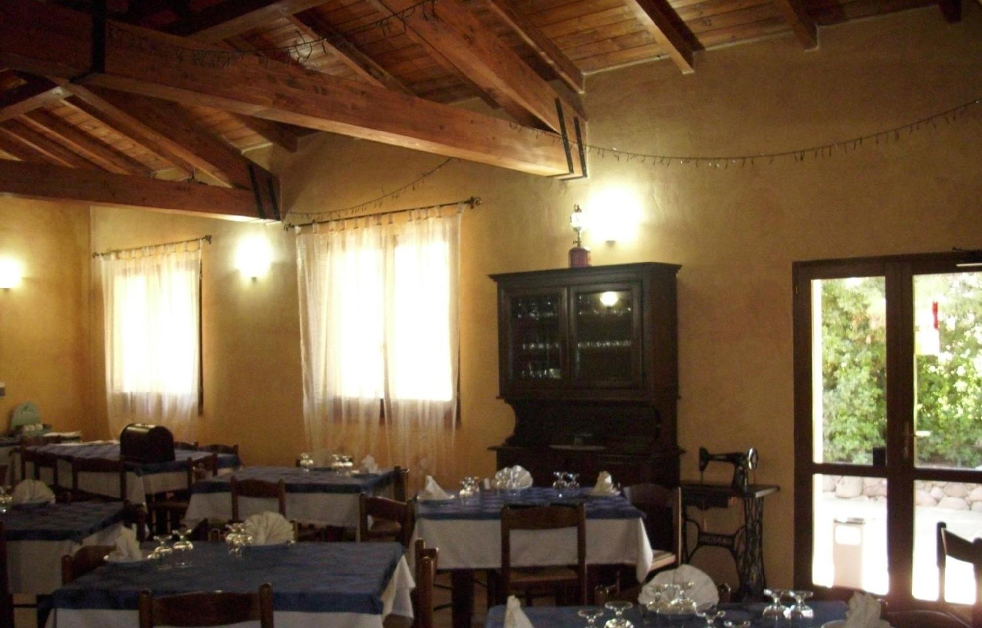 Agriturismo Il Paradiso Iglesias Exteriör bild