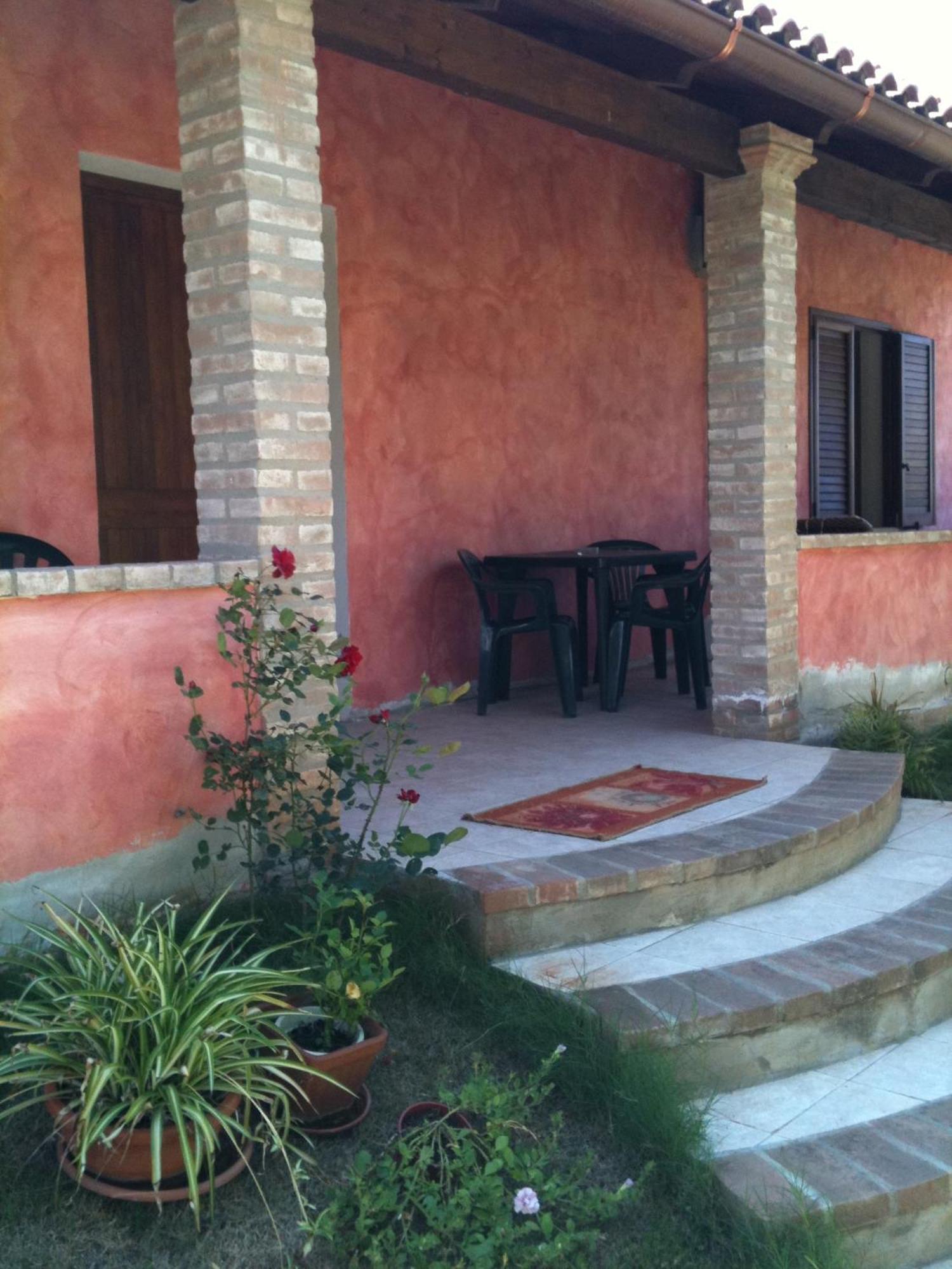 Agriturismo Il Paradiso Iglesias Exteriör bild